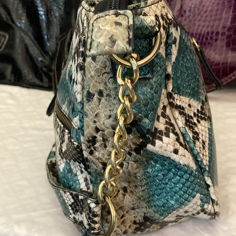 Nicole by Nicole Miller Faux Snakeskin Print Crossbody Shoulder Bag Purse - Picture 5 of 13